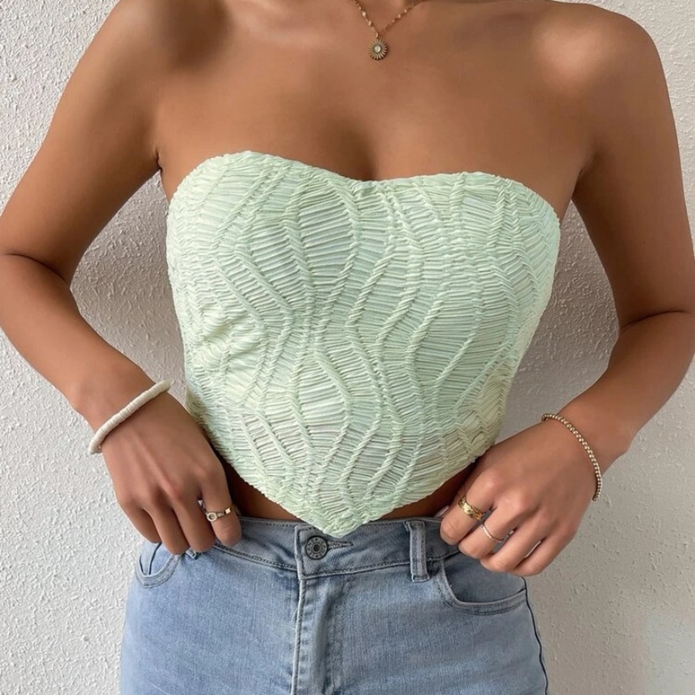 Textured tube top